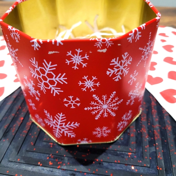 Tin box - Picture 8 of 10